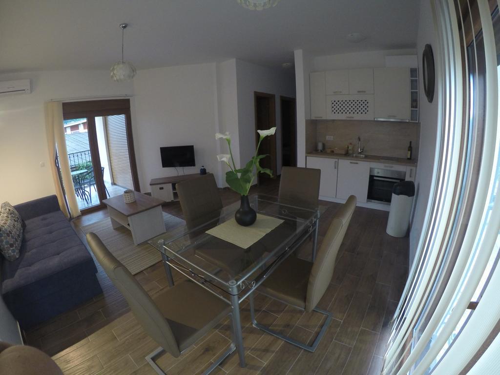 Apartments Porat Tivat Buitenkant foto