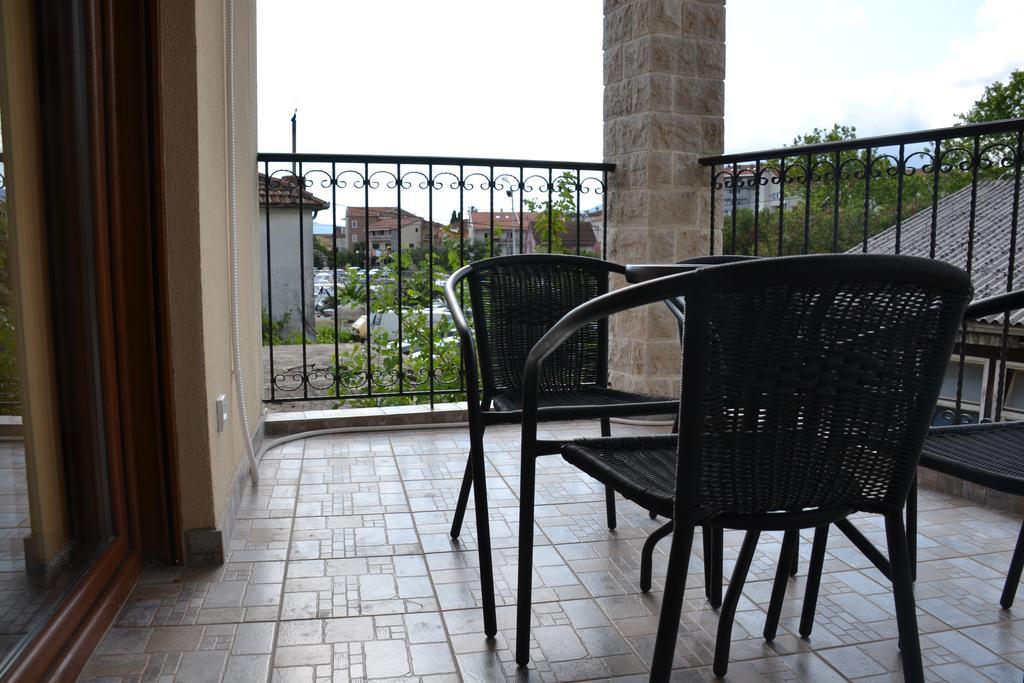 Apartments Porat Tivat Buitenkant foto