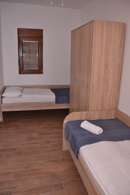Apartments Porat Tivat Buitenkant foto
