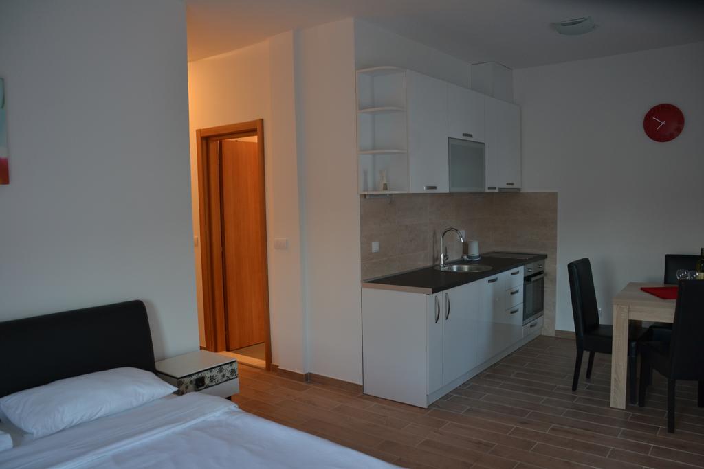 Apartments Porat Tivat Buitenkant foto